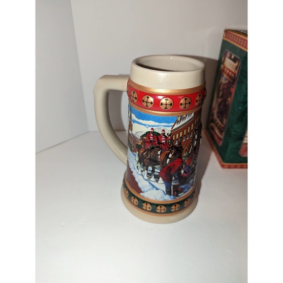 Vintage Budweiser 1994 Hometown Holiday CS211 Stein 15th In The Holiday Series - Picture 2 of 10